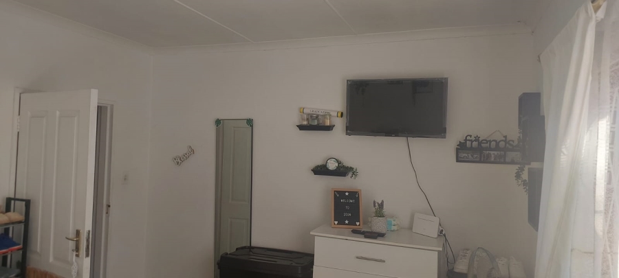 4 Bedroom Property for Sale in Amalinda North Eastern Cape